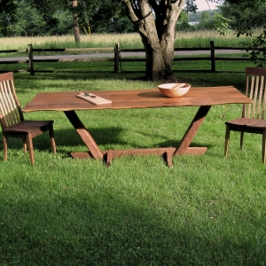 BLACK WALNUT TRESTLE5
